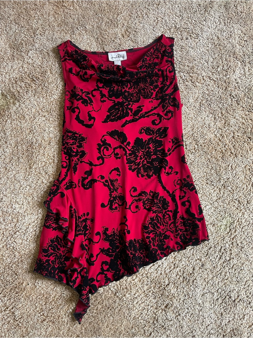 Joseph Ribkoff Women’s Size 8 Sleeveless Top Velvet Y2K Feminine Sexy Fall Red